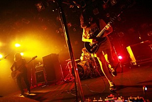 「SHISHAMO、ワンマンツアーファイナルのライブ映像がスペシャアプリで毎週無料公開」