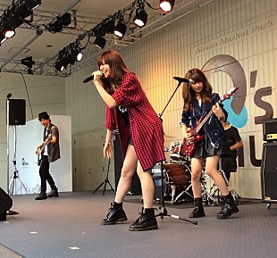 「西内まりやが大阪で初のリリースイベント実施「夢みたいな時間」」