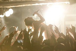 「【スペシャ列伝】101回目はWHITE ASH、テスラ、赤い公園、People In The Boxが全身全霊の熱演」
