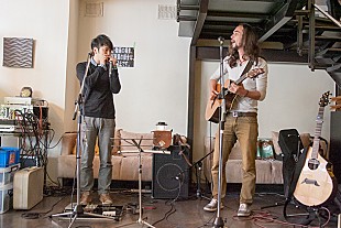 「杏里やJUJUも認める変態ギター＆自由形ハーモニカの異色デュオに注目「今年は種まき」」