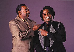 「来日公演間近！“JB”バンドのメンバーとマネージャーが語るソウルの帝王の意外な素顔とは？」