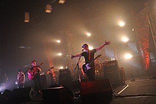 「MONKEY MAJIK サプライズ付きのツアーファイナルで一足早いクリスマスプレゼント」