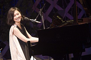 「大塚 愛 約1万人の心臓の音収集「end and and ～10,000 hearts～」初披露」