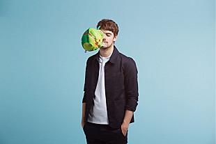 「ライアン・ヘムズワース カニエ、ラナ・デル・レイらのリミックスなどで注目を浴びるプロデューサーの最新作が豪華盤で日本リリース」