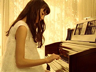 「小松菜奈らが楽器を奏でるスペシャのSTATION IDが公開に」