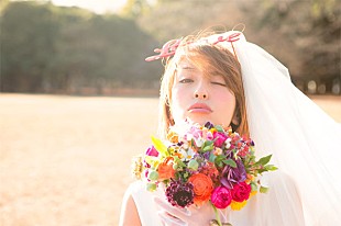 「女性人気No1モデルの大石参月 一般男性と結婚『ViVi』にて公表」