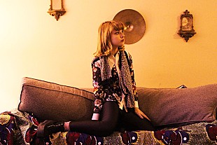 「NY宅録女子 コンピューター・マジック 新曲「Dreams Of Better Days （Don't Pass Me By）」をドロップ」