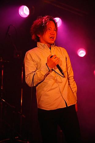 「KNOCK OUT MONKEY 思い出の地でツアー開幕「好きすぎてやめれへんかったから、ここまで来たんですよ」」