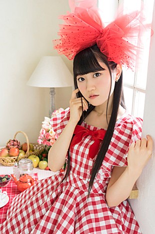 「小倉唯 新アルバム『Strawberry JAM』ジャケ＆アー写公開 待望のBD化も」