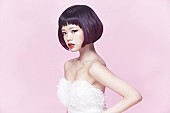 ハナエ「ハナエ が『VOGUEGIRL』内の“THE TOP5”にて掲載記事1位を獲得」1枚目/3