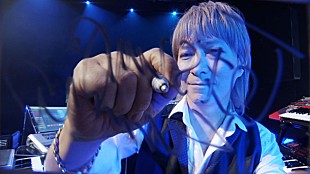 「TM NETWORK 30分に及ぶ「TK SOLO～Get Wild 2015」など強烈なFINAL公演 活動30年間の末にFANKSへ託したバトンの意味」