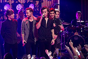 「ワン・ダイレクションのルイ・トムリンソン 交際相手と破局」