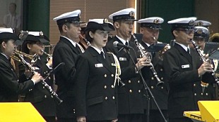 「海上の歌姫、三宅由佳莉が国家独唱、「仲間と一緒で心強かった」」