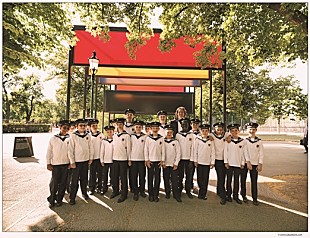 「ウィーン少年合唱団が来日プログラムを発表、今年はファレルの「ハッピー」に挑戦」