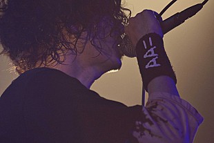 「AA= 謎の女性ボーカリスト“JM-0.8”をフィーチャーした新曲 モード学園TVCMへ提供決定」