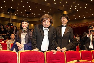 「長谷川博己、北京映画祭にて『ラブ＆ピース』劇中歌を披露し現地ファン熱狂」
