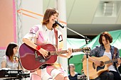 西内まりや「西内まりや ラゾーナ川崎で3rdシングルリリイベ開催、ファンのアカペラ歌唱に涙も」1枚目/6