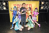 Gacharic Spin「『ドラゴンボール改』で話題のガチャピン 天龍源一郎が絶賛「綺麗になったね～」」1枚目/2