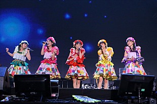 「【GIRLS' FACTORY 15】2日目レポート：ももクロ、miwaクロ、色別ユニット、和田アキ子に岸谷香と豪華出演陣乱れ入りの4時間に」