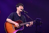 星野源「星野源 日本武道館2DAYS 26,000人の“GENコール”鳴り響く かしゆか（Perfume）/神木隆之介も登場」1枚目/4