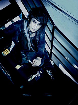 「森友嵐士 宇徳敬子/ゴールデンボンバー鬼龍院翔との共演も収録 初の映像作品発売」