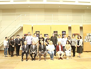 「新国立劇場『ラインの黄金』リハーサル開始、エルッキラ演出補「美しく、エレガントで抽象主義的」」