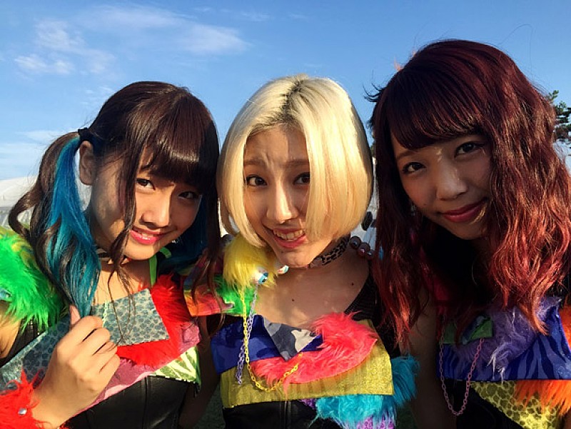 Ｃｈｅｅｋｙ　Ｐａｒａｄｅ「」2枚目/6