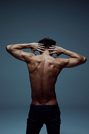 「超新星グァンス 上腕二頭筋タッチ会＆2ショット上腕二頭筋肉タッチチェキ会開催」