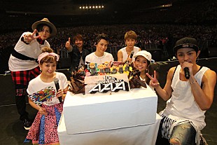 「AAA デビュー日開催の【AAA 10th Anniversary Live】公式レポート到着」