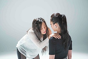 「安良波 明里 MEGBABYとの共演第三弾ミュージックビデオでセクシーな絡み」