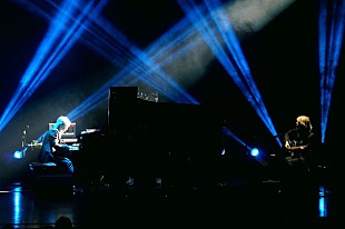 「小室哲哉 葛城哲哉と上海でピアノコンサート実現 クラブイベントでは「DEPARTURES」中国語バージョンも」