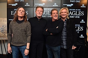 「イーグルスがケネディ・センター名誉賞を先送り……理由はグレン・フライの健康問題」