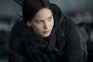 「映画『ハンガー・ゲーム FINAL： レボリューション』が本日公開、ジェニファー「素晴らしい音楽よね」」