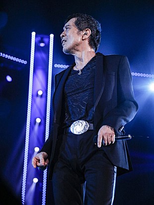 「矢沢永吉 東京ドーム公演より「止まらないHa-Ha」含む全5曲を西武新宿駅前ユニカビジョンにて放送決定」