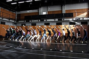 「劇団四季『コーラスライン』まもなく開催、「我々俳優にとってのリアルなストーリー」」