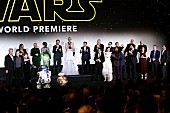 ウォルト・ディズニー・ジャパン「『スター・ウォーズ／フォースの覚醒』ワールド・プレミア、ハリソン・フォード、キャリー・フィッシャー、ジョージ・ルーカス監督らも登場」1枚目/4