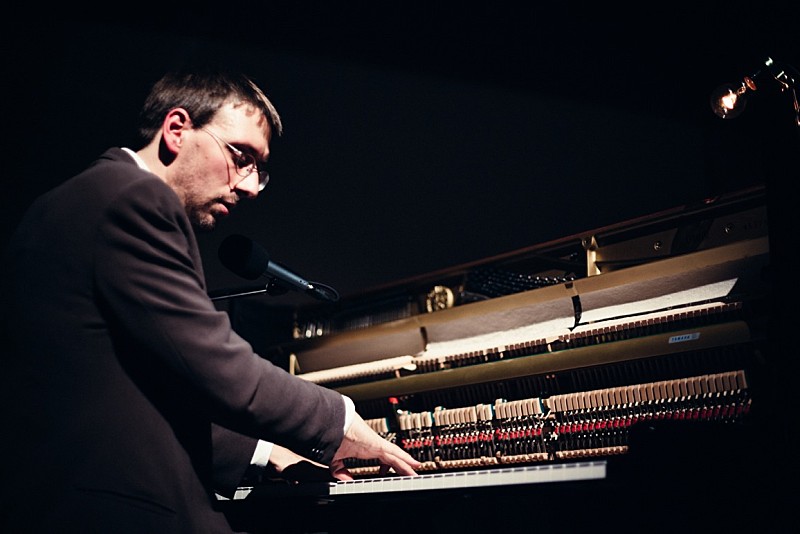 ベルギーの音楽家ジャン＝フィリップ・コラール・ネベン、ソロピアノの新たな扉を開く新作が完成