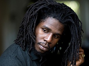 「“未来のレゲエ・シーンを背負って立つ”クロニクス（CHRONIXX）の初来日が決定」