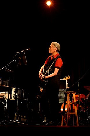 「細野晴臣 40年ぶり伝説の“中華街ライブ”再び【A Night in Chinatown】を開催」