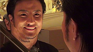 「遊助 村上ショージ往年の名作ギャグ炸裂！ 衝撃の新作「鼻毛祭りのDooon踊り」MV公開」