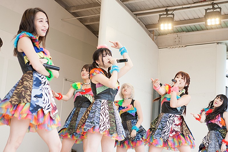 Ｃｈｅｅｋｙ　Ｐａｒａｄｅ「」4枚目/10