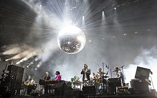 「 LCDサウンドシステム/スクリレックス＆ディプロ/エリー・ゴールディング/ガラント～圧巻のヘッドライナーから新人アクトまで【コーチェラ】現地レポート(金曜日編)」