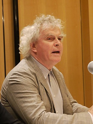「サイモン・ラトル＆ベルリンフィル来日記者会見「ベートーヴェンを指揮することは自分を鏡で見るようなもの」」