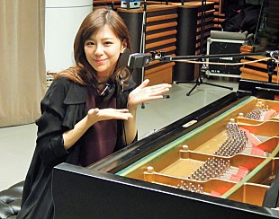 「西内まりや 父の日に「ありがとうFoever...」ラジオ初ピアノ弾き語り」