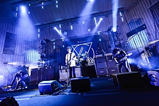 「9mm Parabellum Bullet 8年ぶり野音ライブで『ベルセルク』OP“90秒しかない”新曲初披露！」