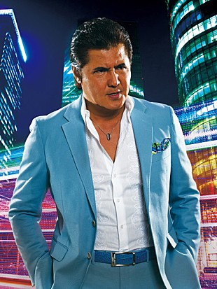 「竹内力 芸能活動30周年に自身プロデュースによるシングル発売＆グラドル葉加瀬マイと熱い抱擁シーンMV完成」