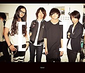 [Alexandros]「[Alexandros] ドラマ主題歌「Swan」MV公開！ 五十嵐耕平監督による全編モノクロ作」1枚目/1