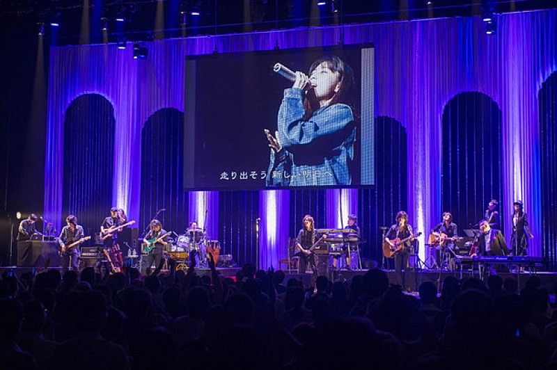 ZARD 25周年記念ライブ初公開の歌唱映像が解禁！『名探偵コナン』青山剛昌からのメッセージも | Daily News | Billboard  JAPAN