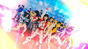 「ももいろクローバーZ「DECORATION」ダンス主体のMV公開」