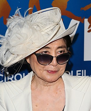 「オノ・ヨーコ、リマスター音源をレコードと初デジタルで再発」